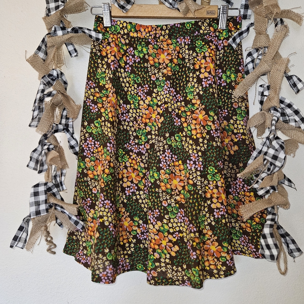 Charmella Vintage 60s Psychedelic Floral Knee Length A Line Skirt Size Small